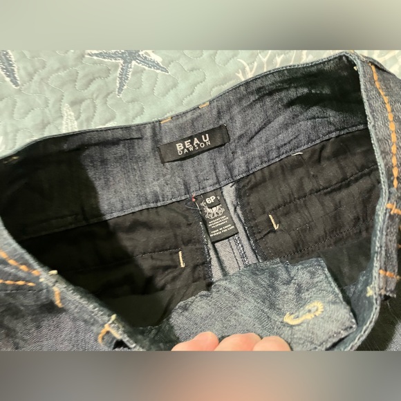 Beau Dawson Woman size 6P shorts - Picture 11 of 11